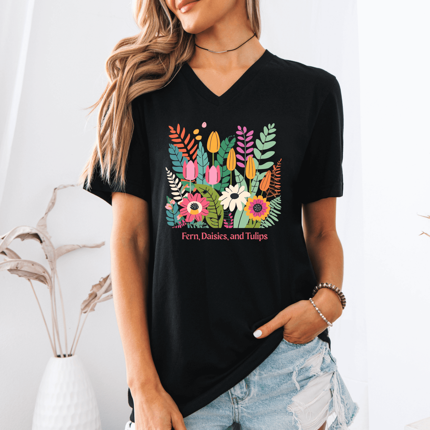 Ferns Daisies Tulips V - Neck - Amyliz Collections