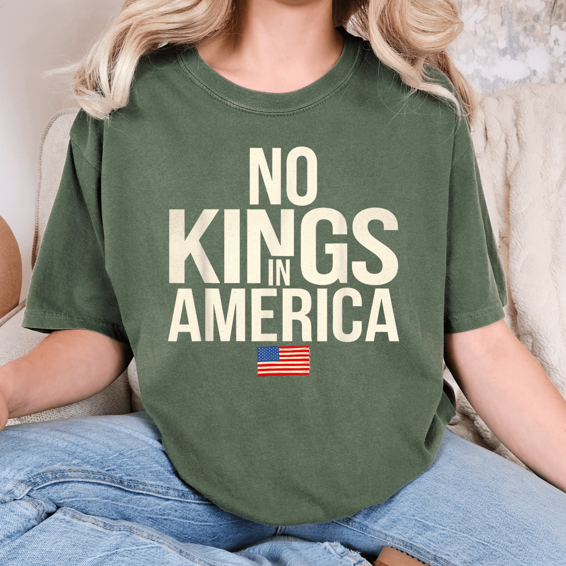 No Kings Tee - Amyliz Collections