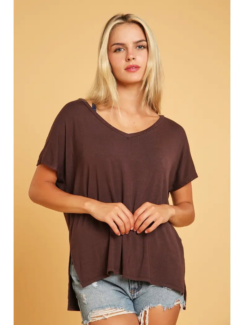 Basic Short Sleeve V Neck Boxy Top: Brown