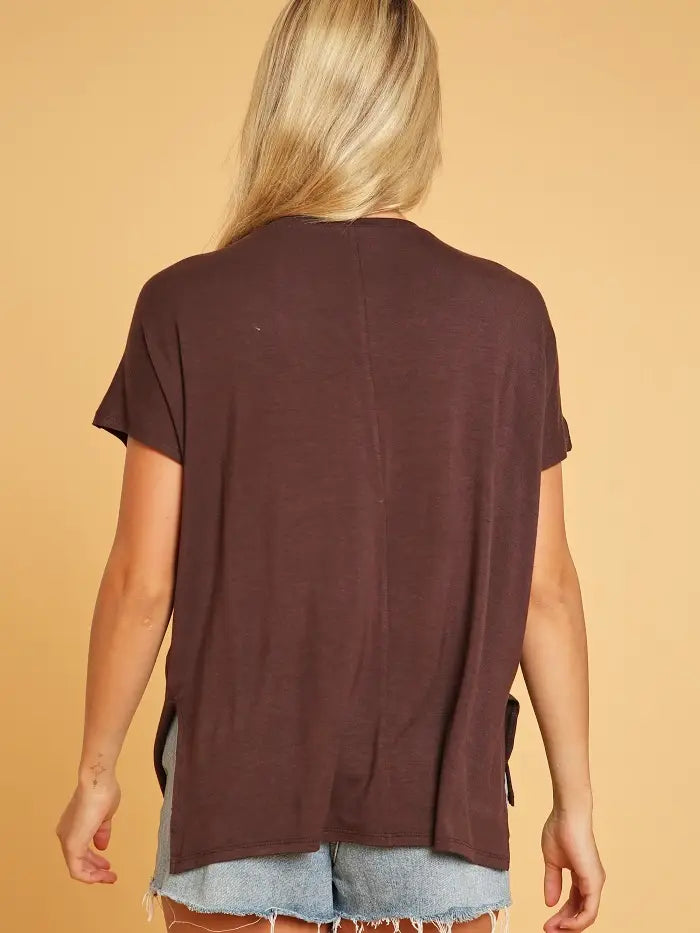 Basic Short Sleeve V Neck Boxy Top: Brown