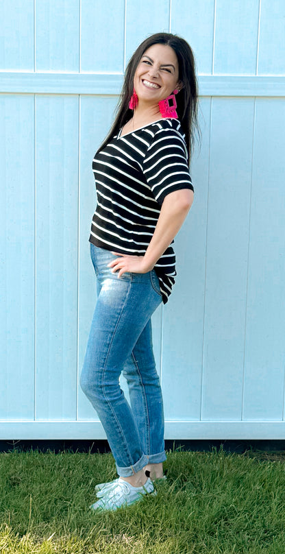 Stripe V Neck Short Sleeve Top: Black/Ivory